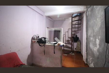 Casa à venda com 2 quartos, 52m² em Vila Margarida, São Paulo
