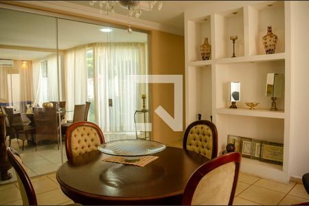 Casa de Condomínio à venda com 4 quartos, 434m² em Alphaville Araguaia, Goiânia