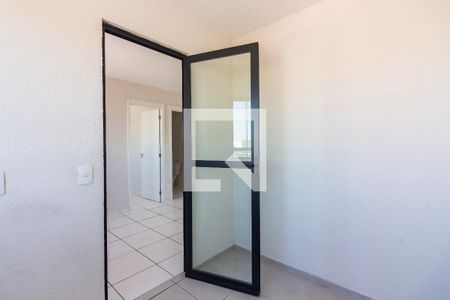 Quarto 2 de apartamento para alugar com 2 quartos, 36m² em Bonfim, Osasco