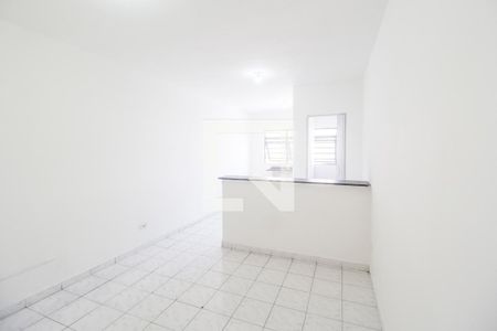 Sala/Quarto de kitnet/studio para alugar com 1 quarto, 30m² em Jardim Silveira, Barueri
