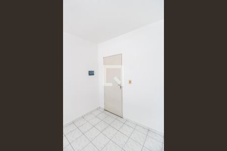 Sala/Quarto de kitnet/studio para alugar com 1 quarto, 30m² em Jardim Silveira, Barueri