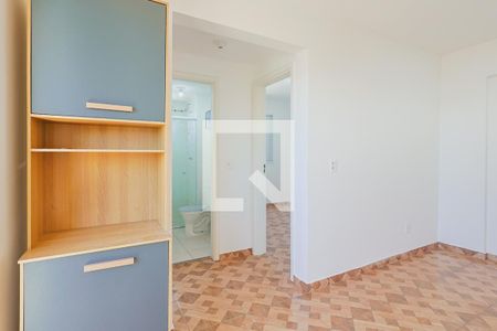 Sala de apartamento à venda com 2 quartos, 43m² em Parque Pinheiros, Taboão da Serra