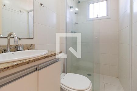 Banheiro do Quarto 1 de apartamento para alugar com 2 quartos, 58m² em Km 18, Osasco