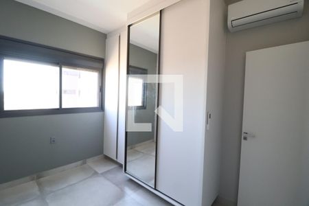 Quarto 1 de apartamento para alugar com 3 quartos, 95m² em Osvaldo Rezende, Uberlândia