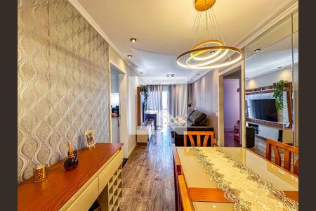 Sala de apartamento para alugar com 2 quartos, 67m² em Casa Branca, Santo André