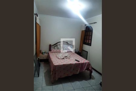 Casa à venda com 3 quartos, 328m² em Jardim Silvia Maria, São Paulo