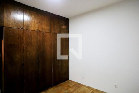 Quarto de apartamento para alugar com 3 quartos, 130m² em Sagrada Família, Belo Horizonte