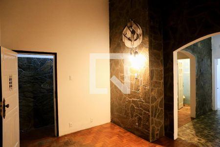 Sala de apartamento para alugar com 3 quartos, 130m² em Sagrada Família, Belo Horizonte