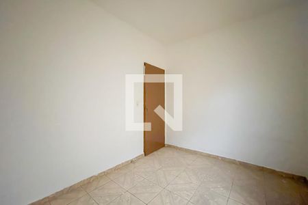 Quarto 1 de casa para alugar com 2 quartos, 55m² em Remédios, Osasco