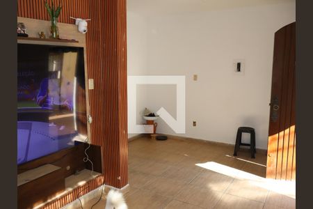 Sala de casa à venda com 3 quartos, 165m² em Parque Residencial Oratorio, São Paulo