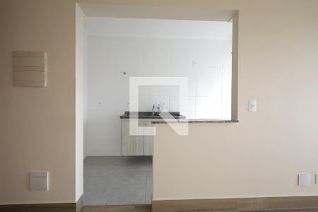 Cozinha/Área de serviço de apartamento para alugar com 1 quarto, 35m² em Vila Assunção, Santo André