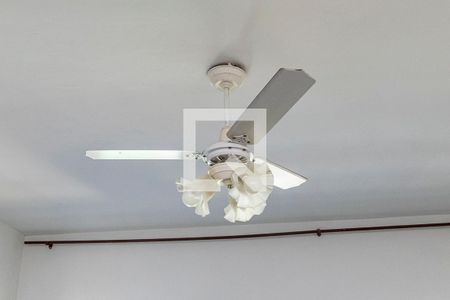 Sala de casa para alugar com 3 quartos, 150m² em Irajá, Rio de Janeiro