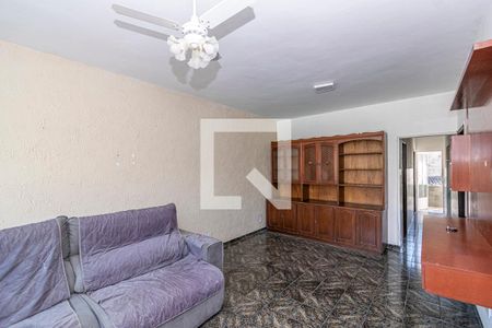 Sala de casa para alugar com 3 quartos, 150m² em Irajá, Rio de Janeiro