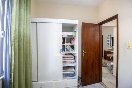 Quarto 1 de casa à venda com 2 quartos, 215m² em Penha Circular, Rio de Janeiro