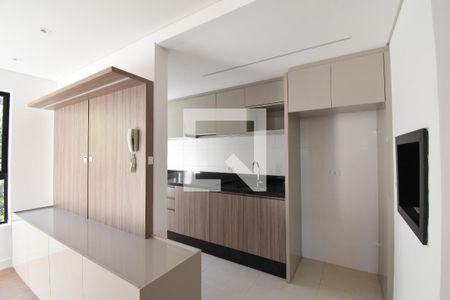 Apartamento à venda com 3 quartos, 71m² em Santo Inácio, Curitiba