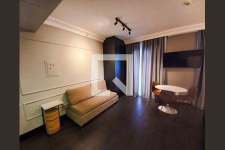 Sala/Quarto de kitnet/studio à venda com 1 quarto, 32m² em Higienópolis, São Paulo