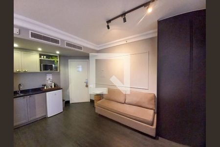 Sala/Quarto de kitnet/studio à venda com 1 quarto, 32m² em Higienópolis, São Paulo