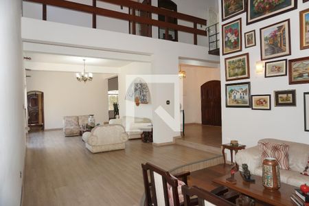 Sala de casa para alugar com 5 quartos, 1478m² em Chácaras Bosque do Embu, Embu das Artes