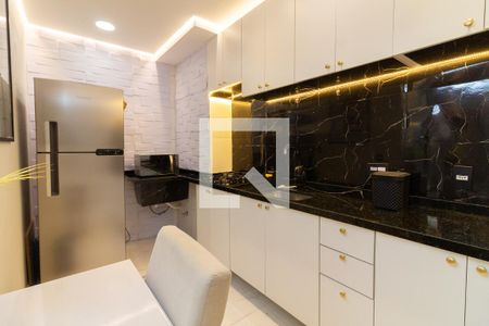 Sala - Cozinha de apartamento para alugar com 2 quartos, 35m² em Jardim Peri Peri, São Paulo