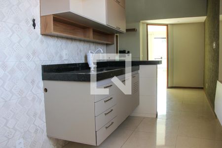 Apartamento para alugar com 2 quartos, 44m² em Palmeiras, Cabo Frio