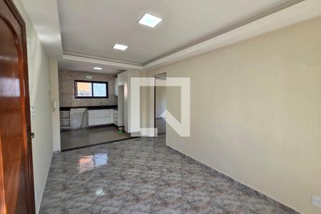 Apartamento para alugar com 2 quartos, 64m² em Vila Tupi, Praia Grande