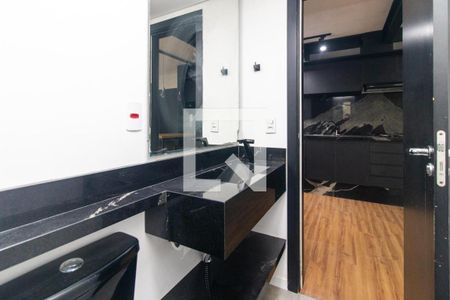 Banheiro de apartamento para alugar com 1 quarto, 50m² em Partenon, Porto Alegre