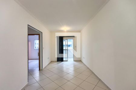Sala de apartamento para alugar com 2 quartos, 67m² em Guilhermina, Praia Grande