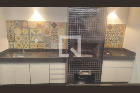 Casa para alugar com 4 quartos, 260m² em Centro, Contagem