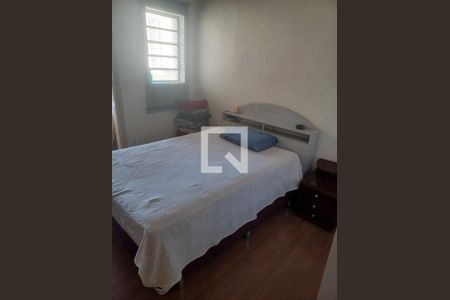 Quarto de casa para alugar com 2 quartos, 150m² em Vila Monumento, São Paulo
