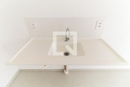 Sala/Cozinha de apartamento para alugar com 2 quartos, 33m² em Jardim Soares, São Paulo