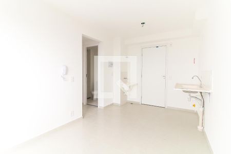 Sala/Cozinha de apartamento para alugar com 2 quartos, 33m² em Jardim Soares, São Paulo