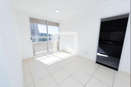 Sala de apartamento para alugar com 2 quartos, 60m² em Jk, Contagem