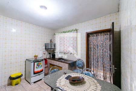 Cozinha de casa para alugar com 3 quartos, 96m² em Parque Sao Rafael, São Paulo