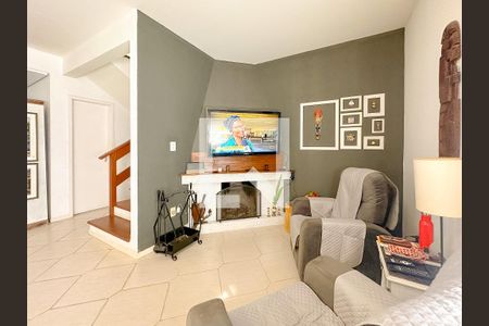 Sala de TV de casa para alugar com 3 quartos, 257m² em Cachoeira do Bom Jesus, Florianópolis