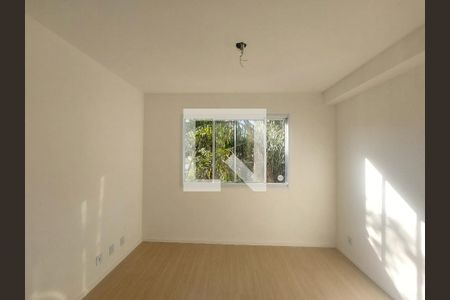 Sala de kitnet/studio para alugar com 1 quarto, 17m² em Campo Grande, São Paulo