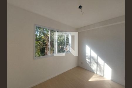 Sala de kitnet/studio para alugar com 1 quarto, 17m² em Campo Grande, São Paulo