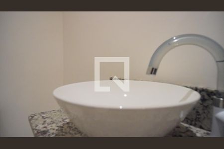 Lavabo sala  de apartamento para alugar com 2 quartos, 76m² em Rio Branco, Porto Alegre