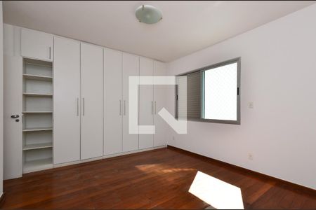 Suíte de apartamento à venda com 4 quartos, 132m² em Cruzeiro, Belo Horizonte
