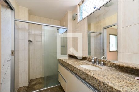 Banheiro Suíte de apartamento à venda com 4 quartos, 132m² em Cruzeiro, Belo Horizonte
