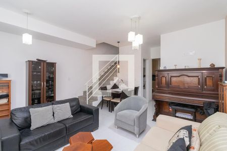 Sala de casa de condomínio à venda com 3 quartos, 154m² em Vila Granada, São Paulo