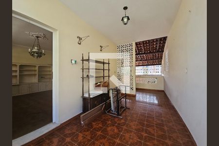 entrada  de apartamento para alugar com 3 quartos, 138m² em Barbalho, Salvador