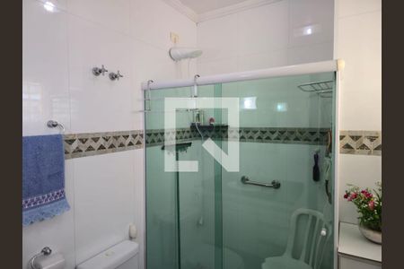 Banheiro da Suíte 1 de casa à venda com 2 quartos, 200m² em Jardim das Nacoes, Guarulhos