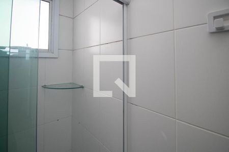 Banheiro da Suíte de apartamento para alugar com 2 quartos, 59m² em Gopouva, Guarulhos