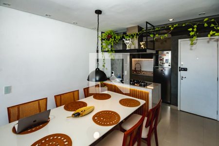 Sala de jantar de apartamento para alugar com 2 quartos, 70m² em Planalto, Belo Horizonte