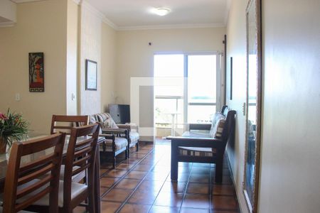 Sala de apartamento para alugar com 3 quartos, 93m² em Centro, Cabo Frio