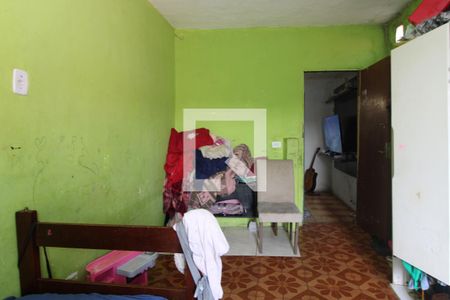Casa para alugar com 6 quartos, 250m² em Parque Cisper, São Paulo