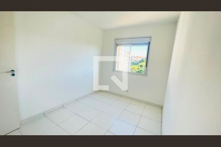 Quarto 2 de apartamento para alugar com 2 quartos, 47m² em Jardim Vitória, Embu das Artes