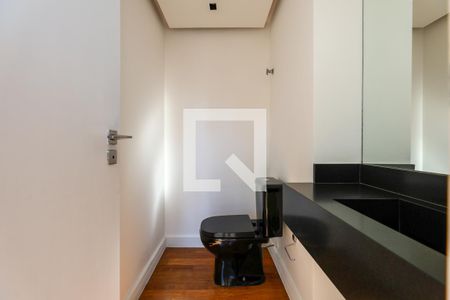 Lavabo de apartamento à venda com 2 quartos, 222m² em Vila Progredior, São Paulo