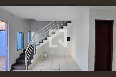Sala de casa para alugar com 3 quartos, 130m² em Olinda, Nilópolis