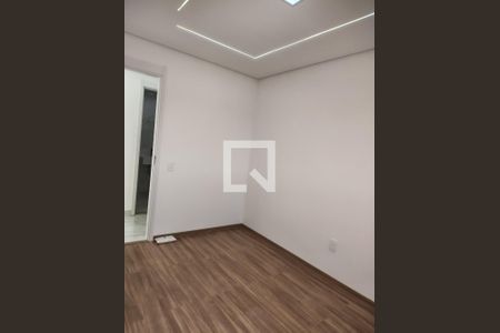 Quarto de apartamento para alugar com 2 quartos, 46m² em Piratininga, Osasco